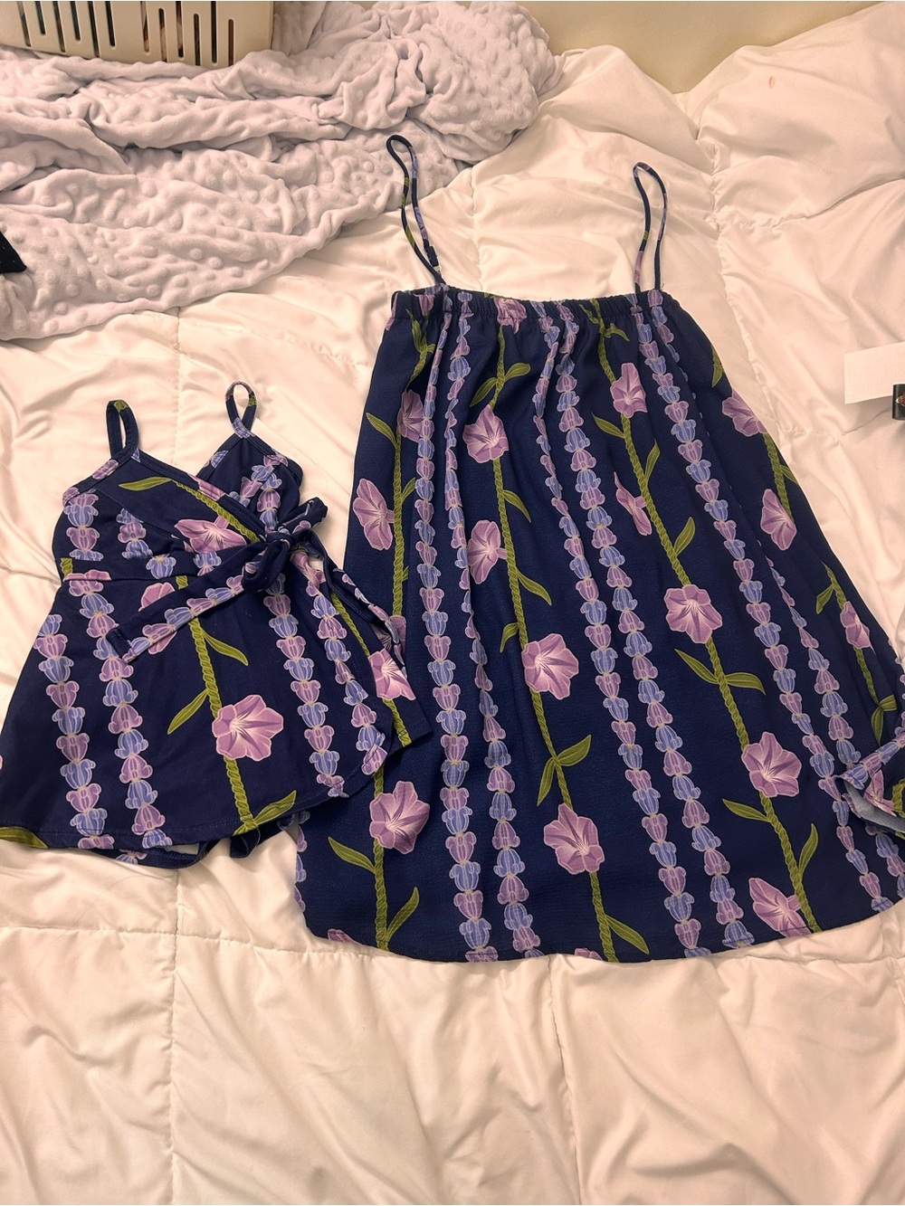 Matching mommy and me Hawaiian print dresses